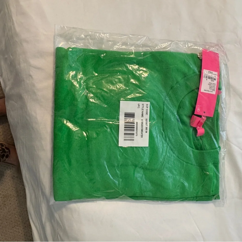 Lilly Pulitzer Vibrant Green Knit Top - Picture 6 of 7